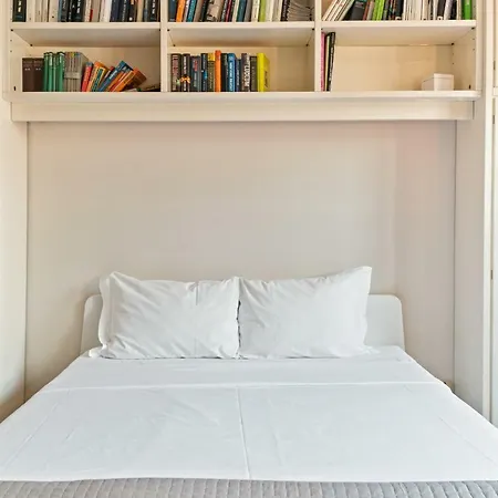 아파트 Pantheon Cosy And Bright *
